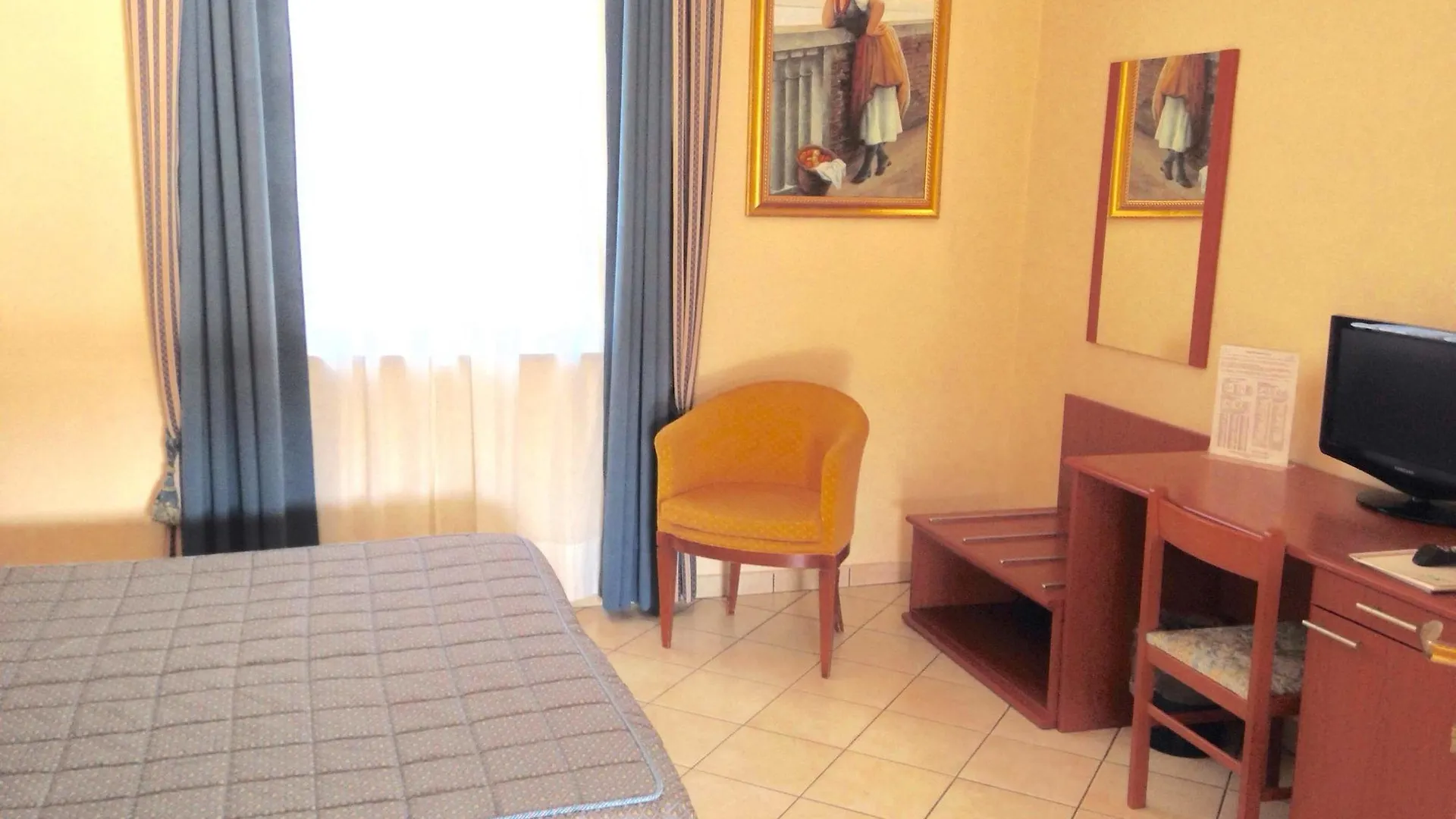 קאסה נואובה Hotel Ristorante Cervo Malpensa קאסה נואובה