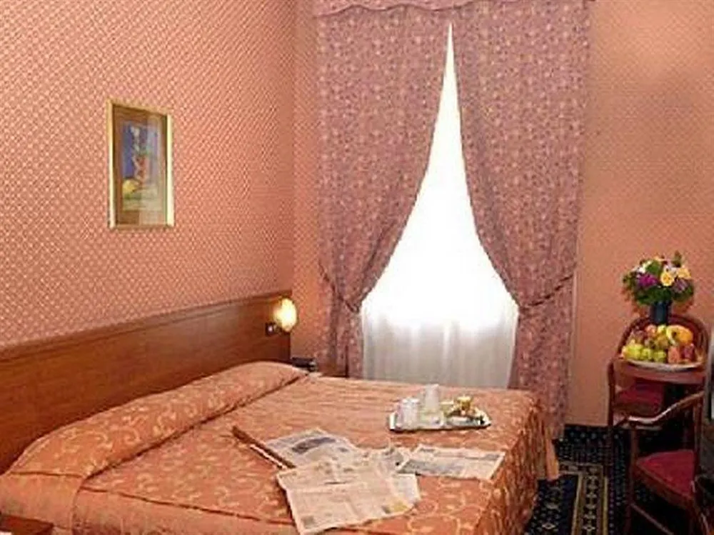 קאסה נואובה Hotel Ristorante Cervo Malpensa