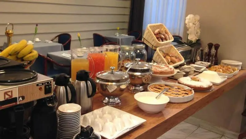 קאסה נואובה Hotel Ristorante Cervo Malpensa 3*, קאסה נואובה