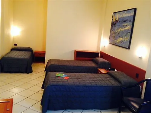 קאסה נואובה Hotel Ristorante Cervo Malpensa קאסה נואובה